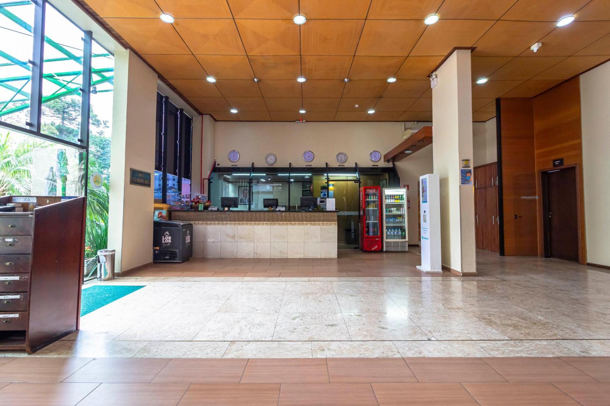 Hotel Nacional Inn Curitiba Estacao Shopping Exterior photo