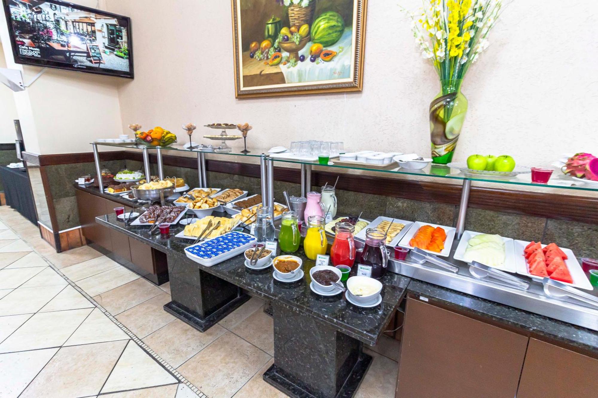 Hotel Nacional Inn Curitiba Estacao Shopping Exterior photo